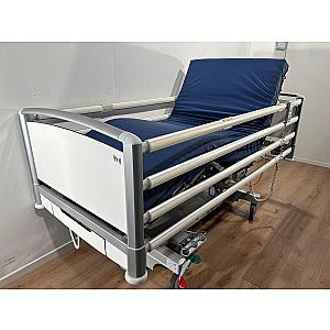 3 Sections Electrical Hospital Bed Linet - Eleganza - 44H