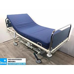 3 Sections Electrical Hospital Bed Praktika Plus 50
