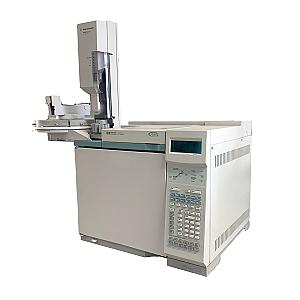 Cromatógrafo de fase gaseosa 6890 Plus