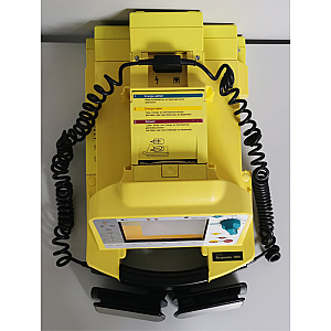 Defibrillator RESPONDER 3000