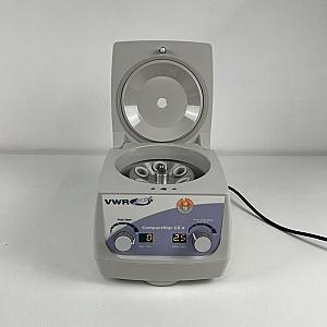 Centrifuge CompactStar CS4