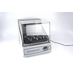 Excella E24 shaker-incubator