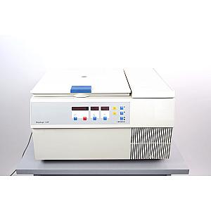 Refrigerated centrifuge MEGAFUGE 1.0R
